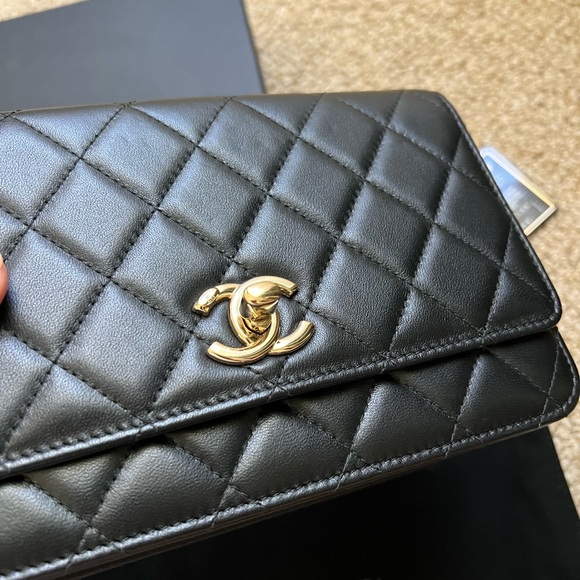 Chanel Trendy CC WOC - Picture 5 of 9